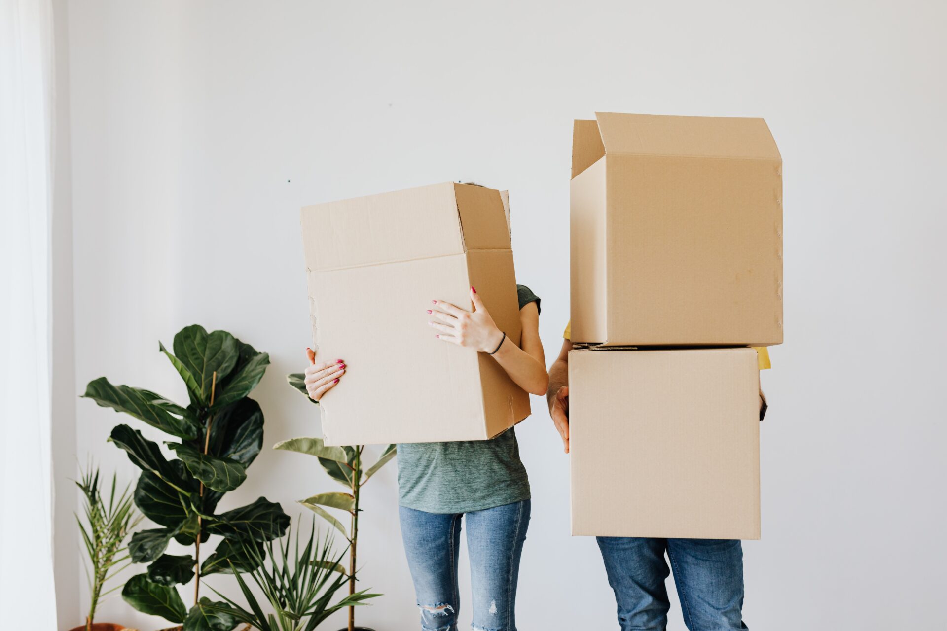 What influences do each season have on moving day?